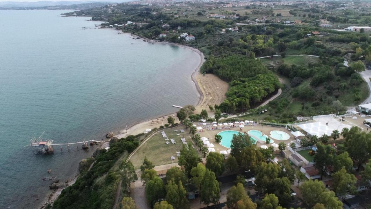 Aparthotel Grotta Del Saraceno Vasto Exteriér fotografie