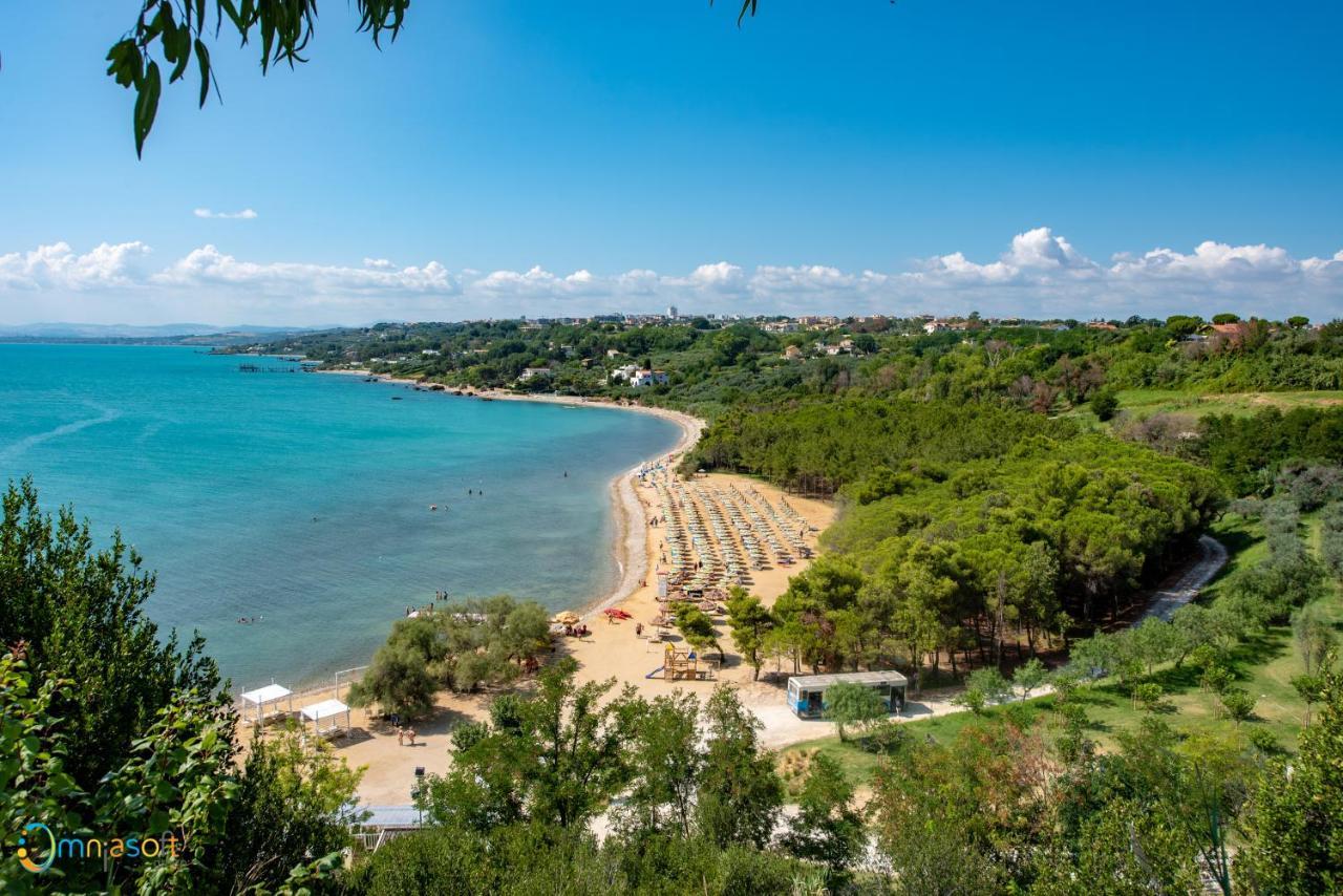 Aparthotel Grotta Del Saraceno Vasto Exteriér fotografie