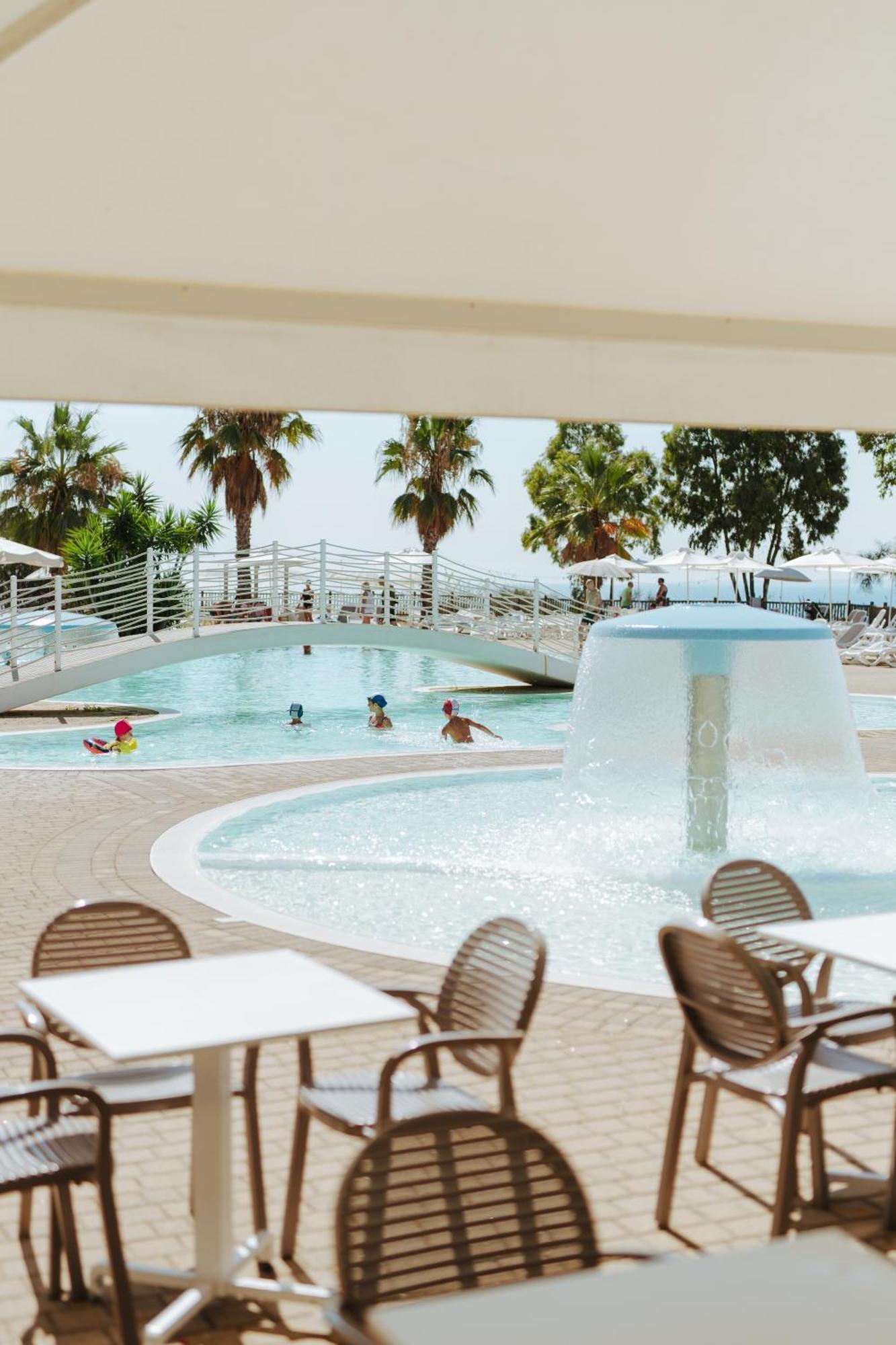 Aparthotel Grotta Del Saraceno Vasto Exteriér fotografie