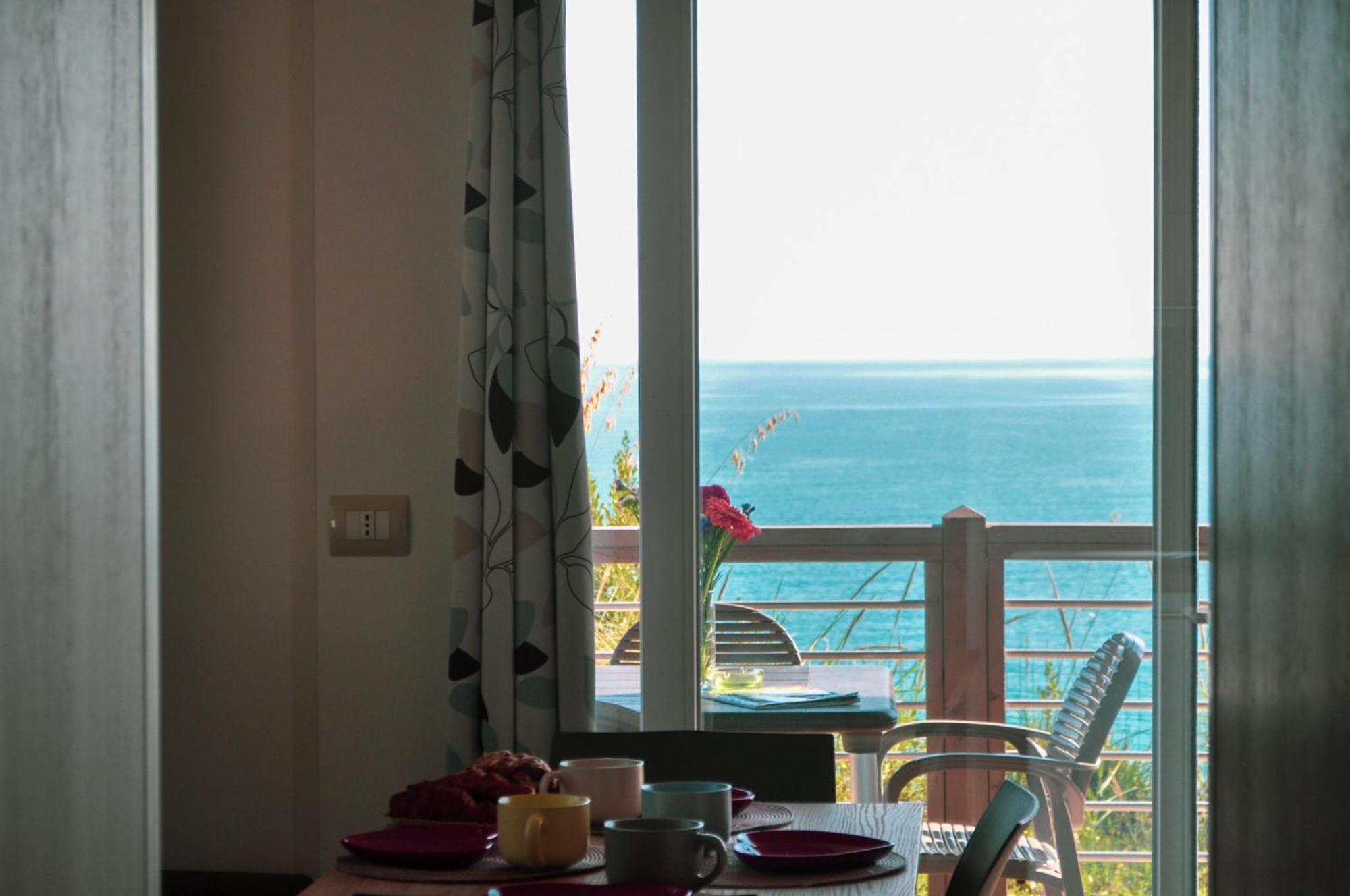 Aparthotel Grotta Del Saraceno Vasto Exteriér fotografie